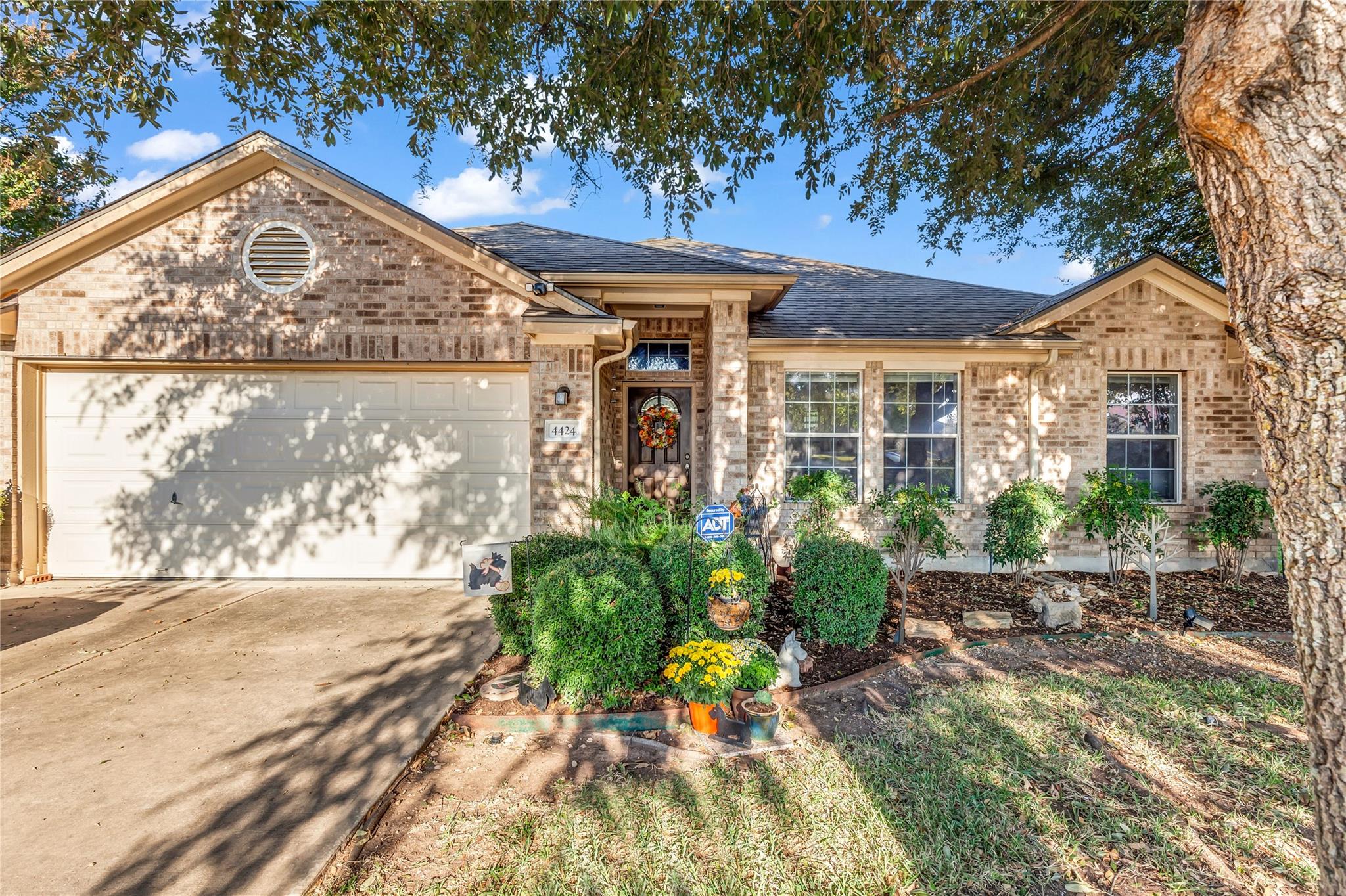 4424 Bent Path Property Photo