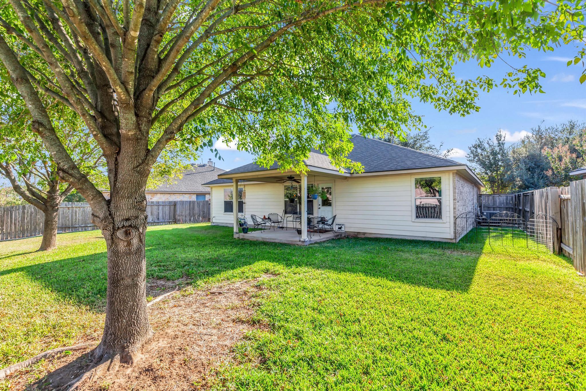 4424 Bent Path Property Photo 12