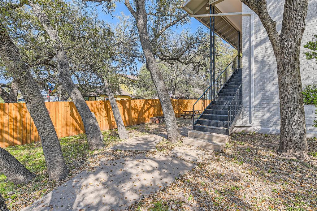 2411 S 5th St #6 Property Photo 15