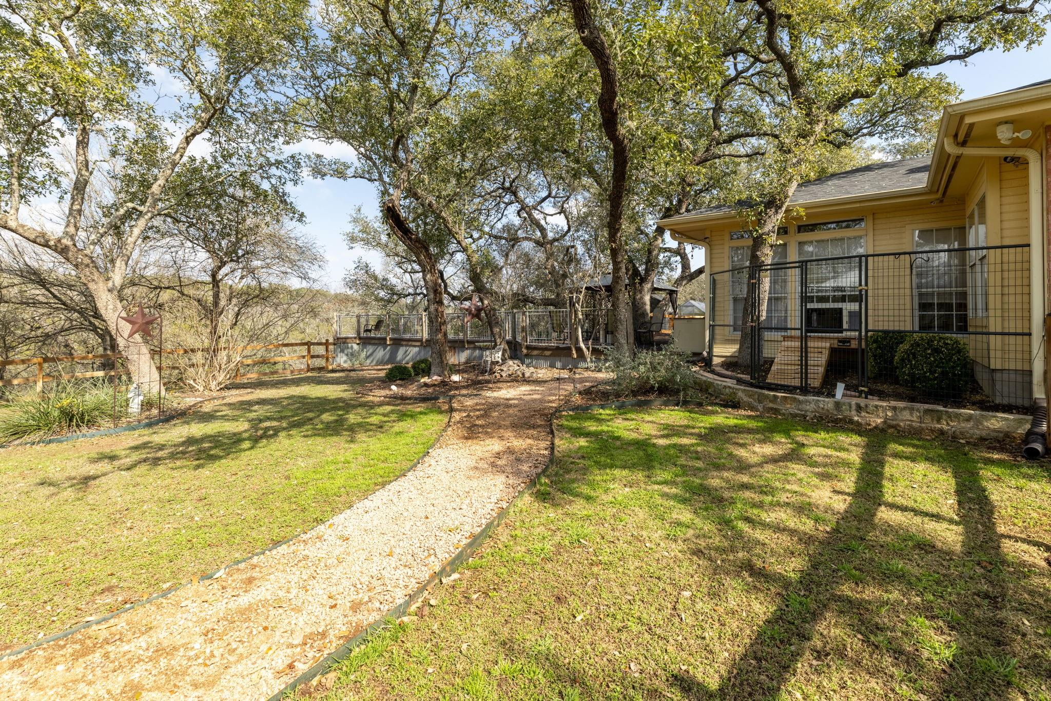 2204 Annes Trl Property Photo 29