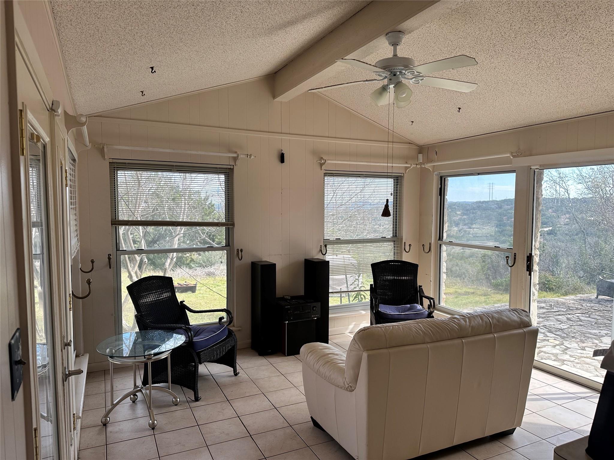 21418 Kathy Ln Property Photo 14