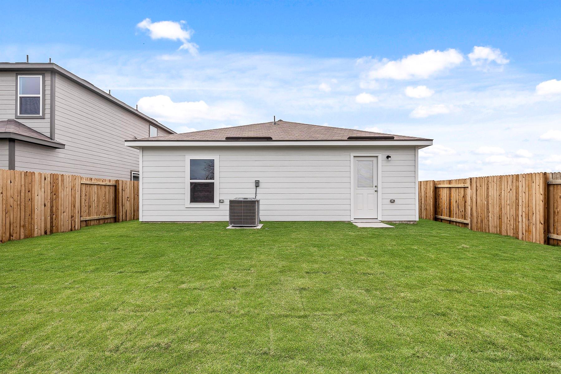 14621 Wahlbergs Way Property Photo 7