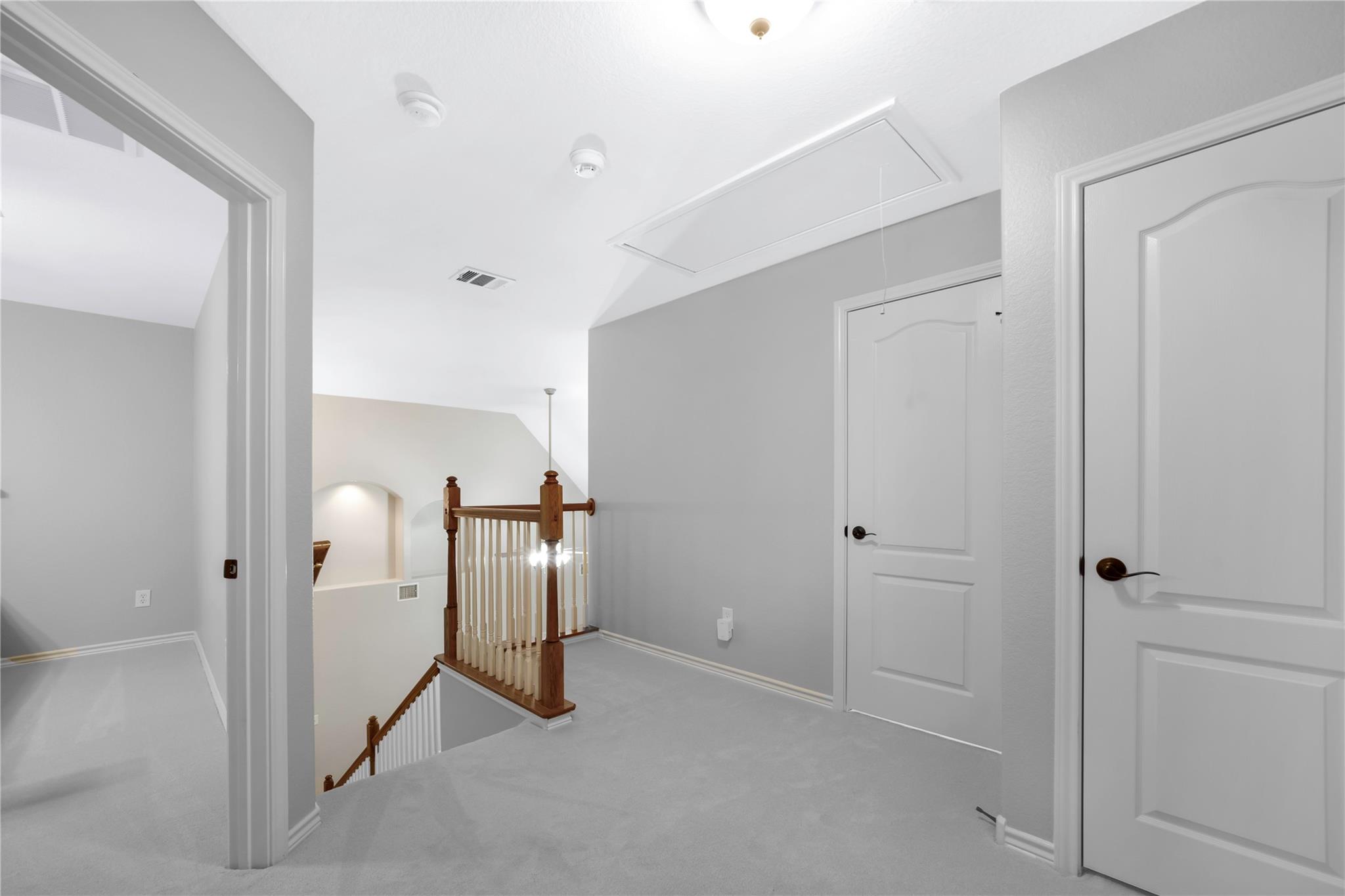 103 Sierra Ridge Dr Property Photo 24