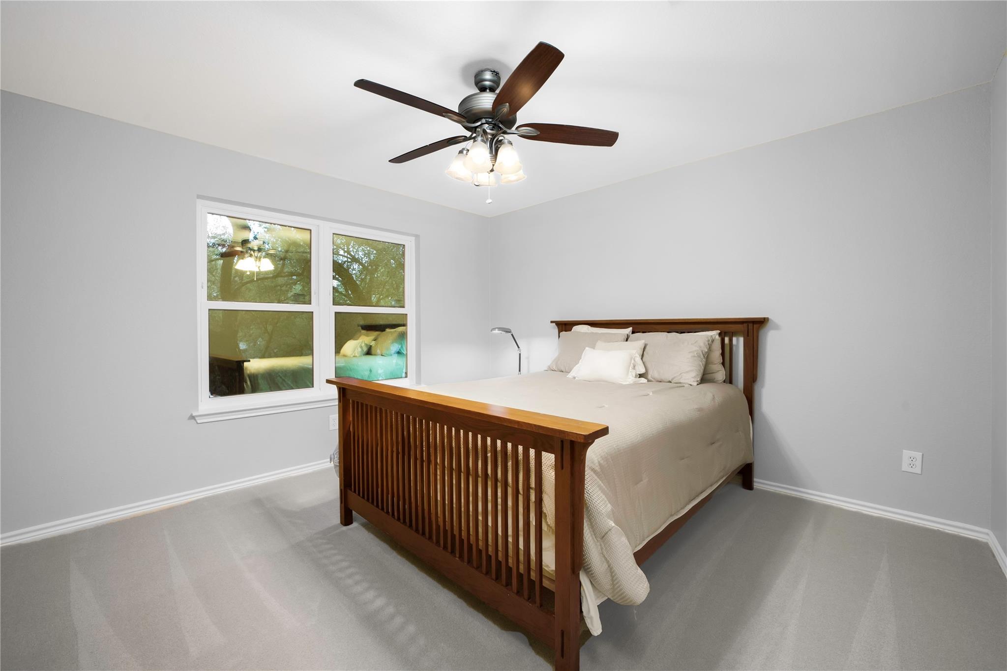 103 Sierra Ridge Dr Property Photo 29