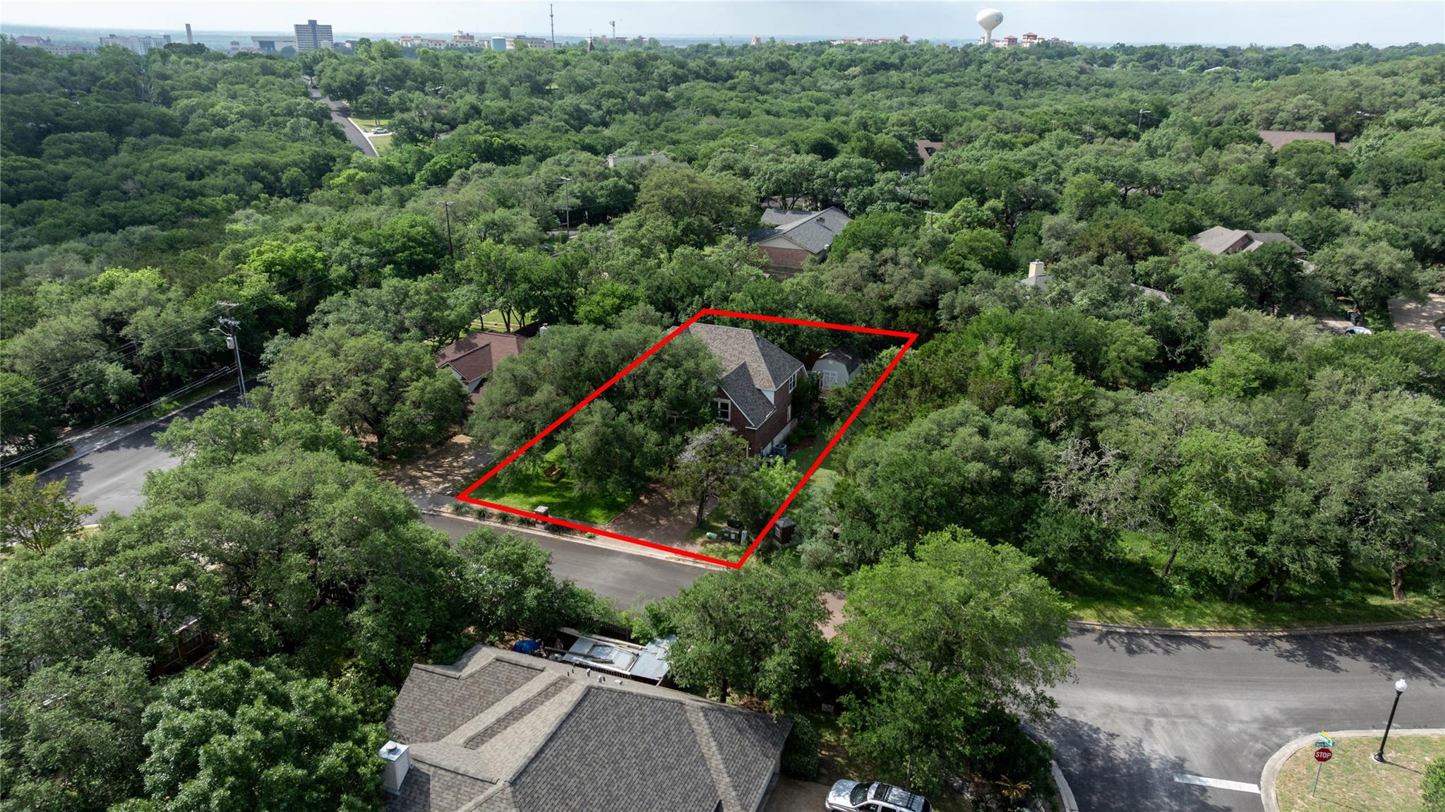 103 Sierra Ridge Dr Property Photo 35