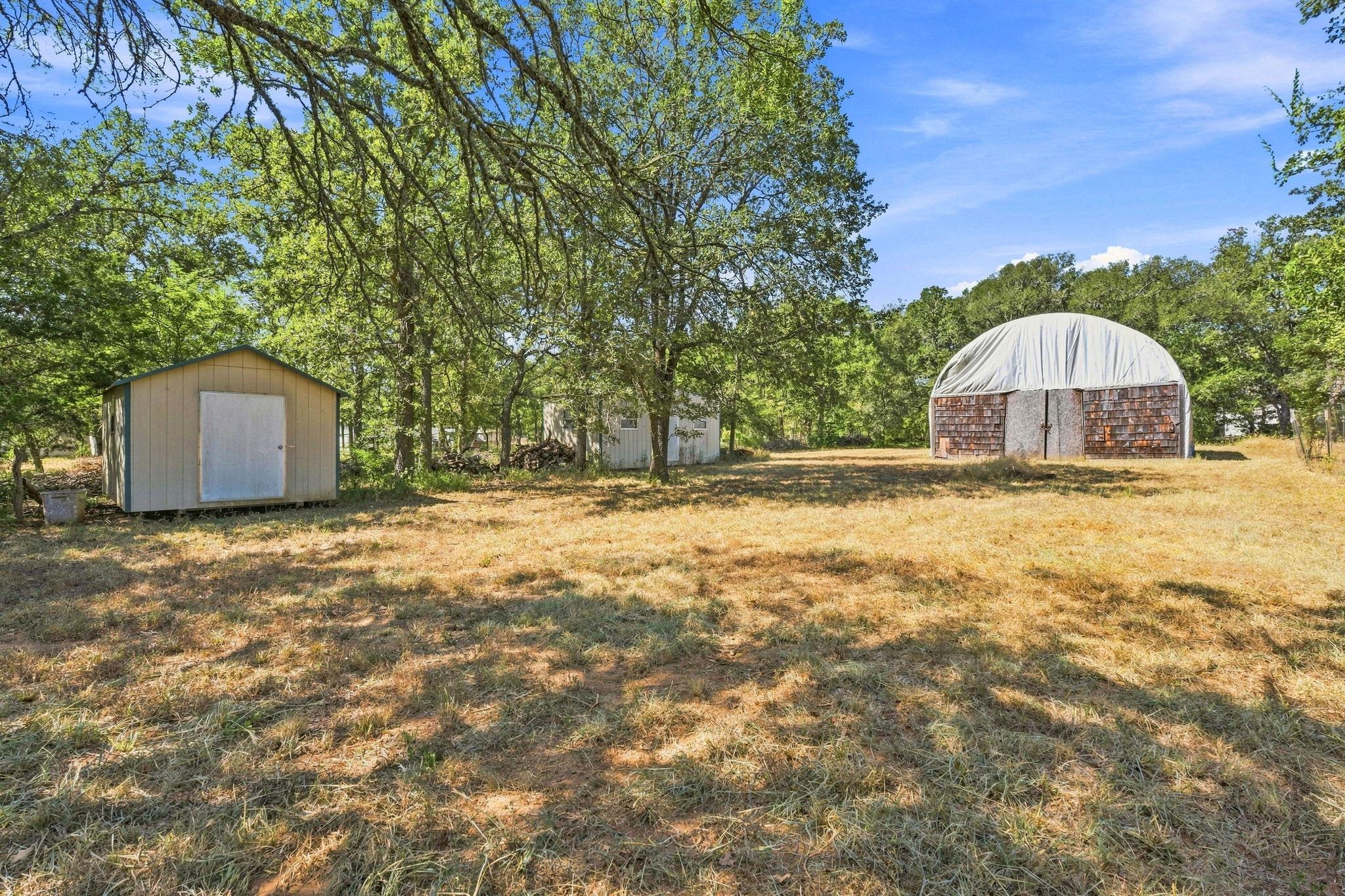 615 Green Acre Dr Property Photo 24