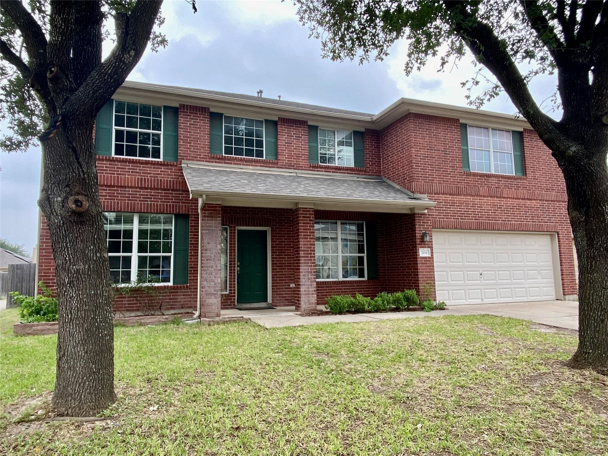 704 Busleigh Castle Way Property Photo