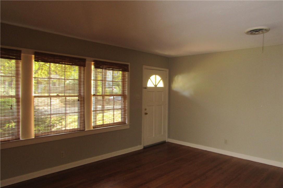1900 Winsted Ln Property Photo 2