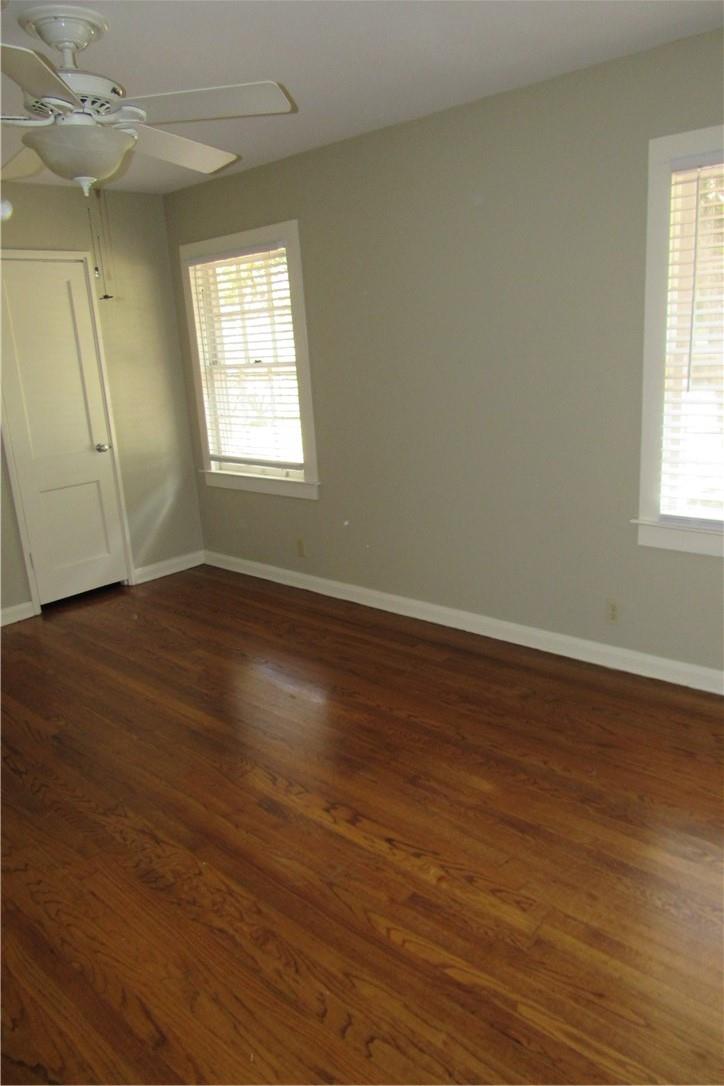 1900 Winsted Ln Property Photo 8