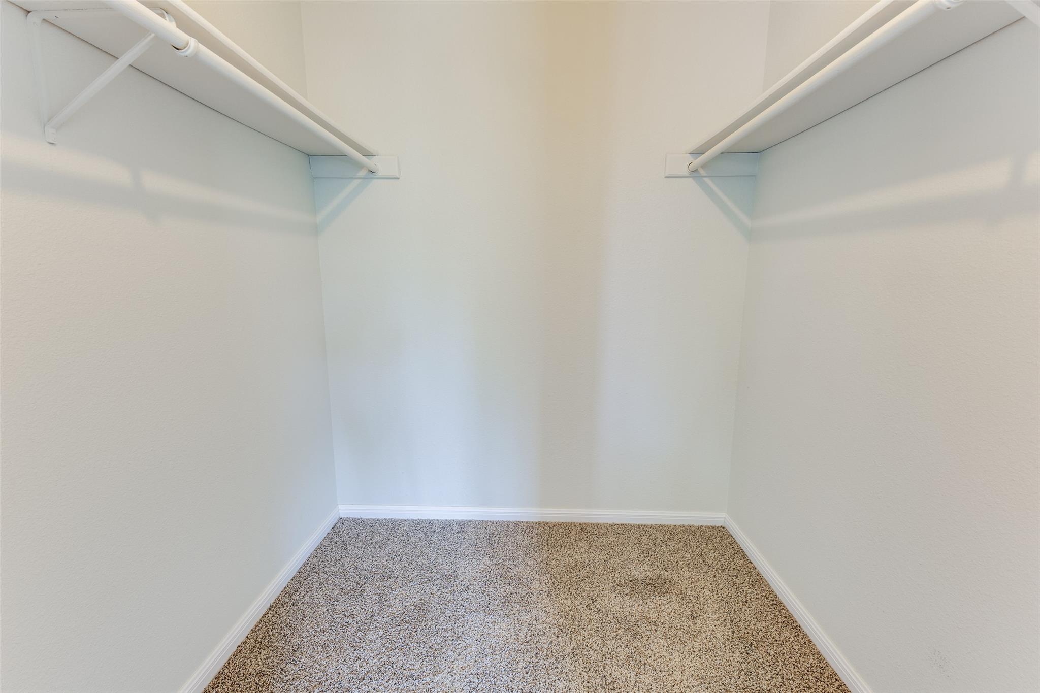 1000 Bodgers Dr Property Photo 15