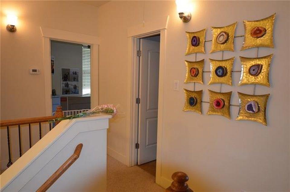 611 Franklin A Blvd A Property Photo 8