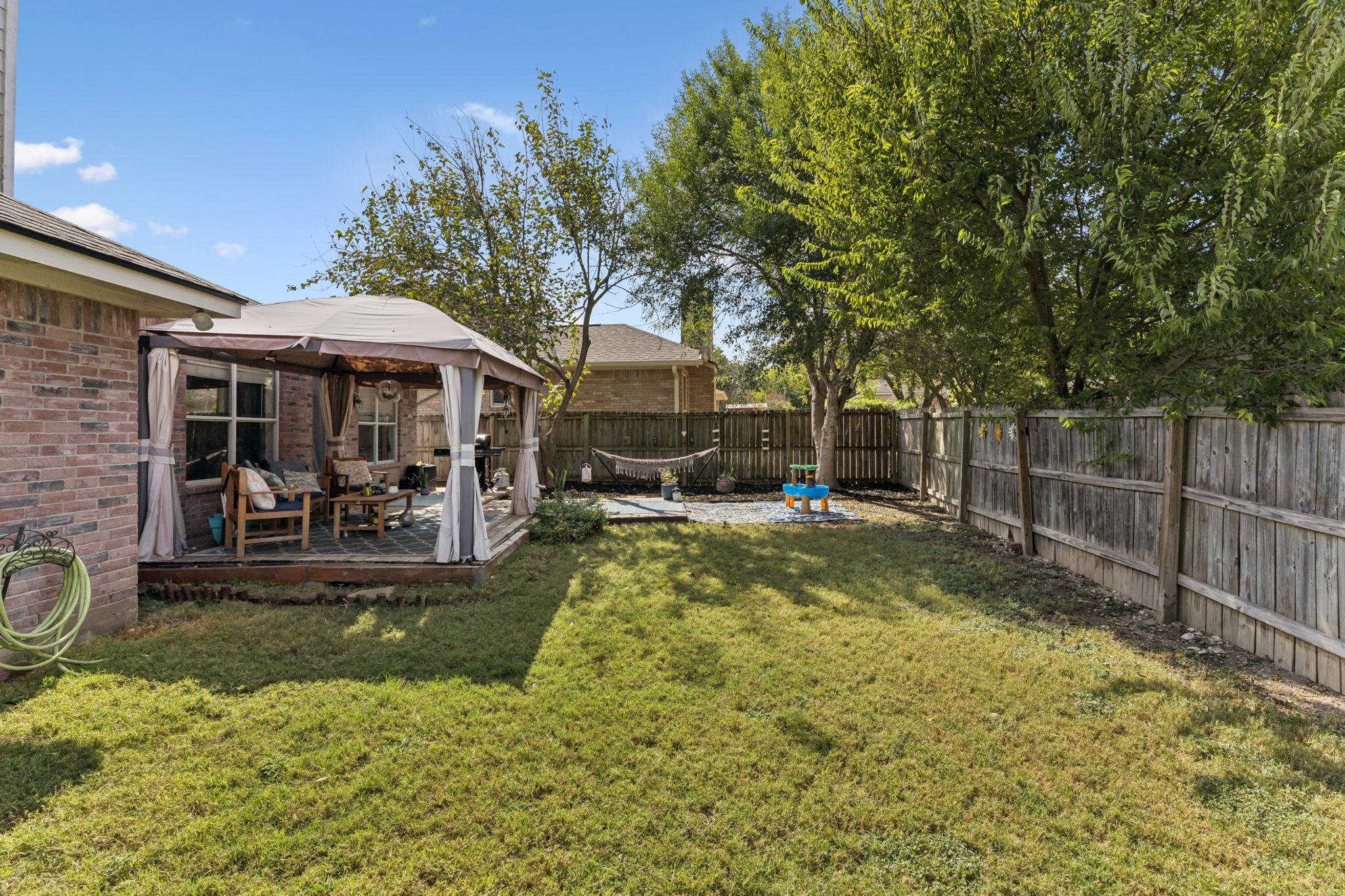 2412 Chestnut Path Property Photo 22