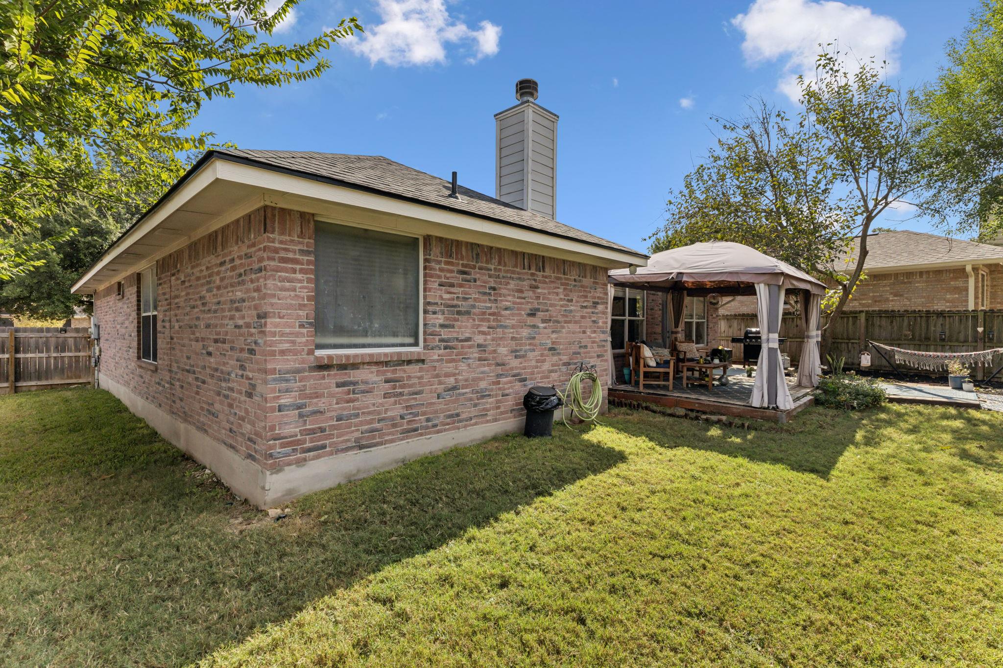 2412 Chestnut Path Property Photo 24