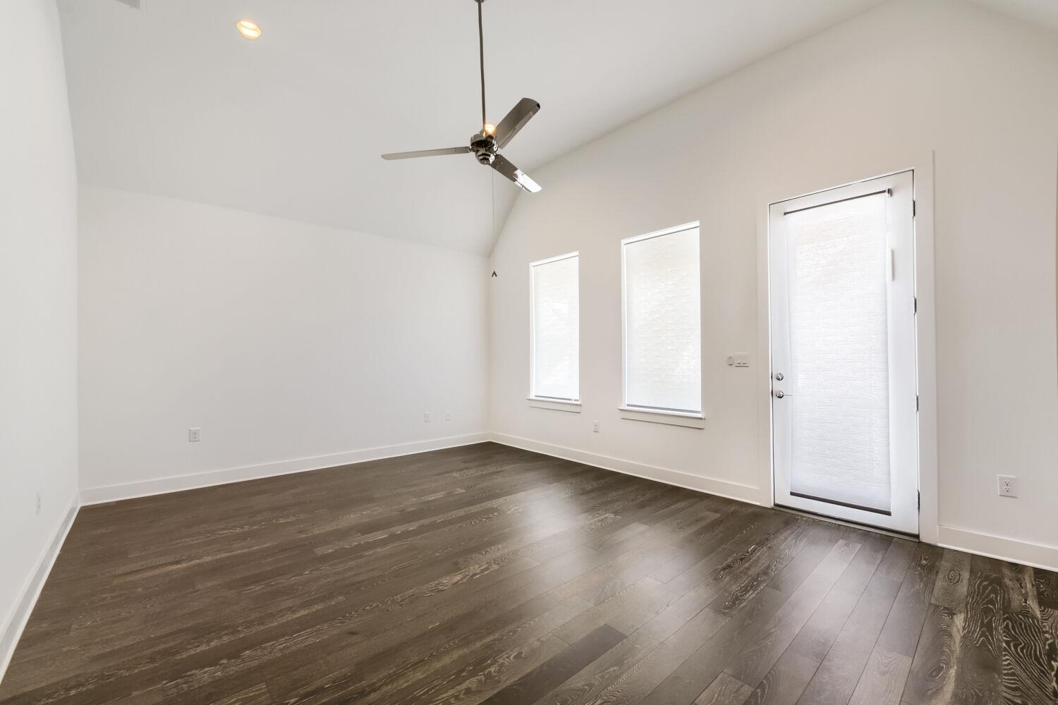 4405 Night Owl Ln Property Photo 11