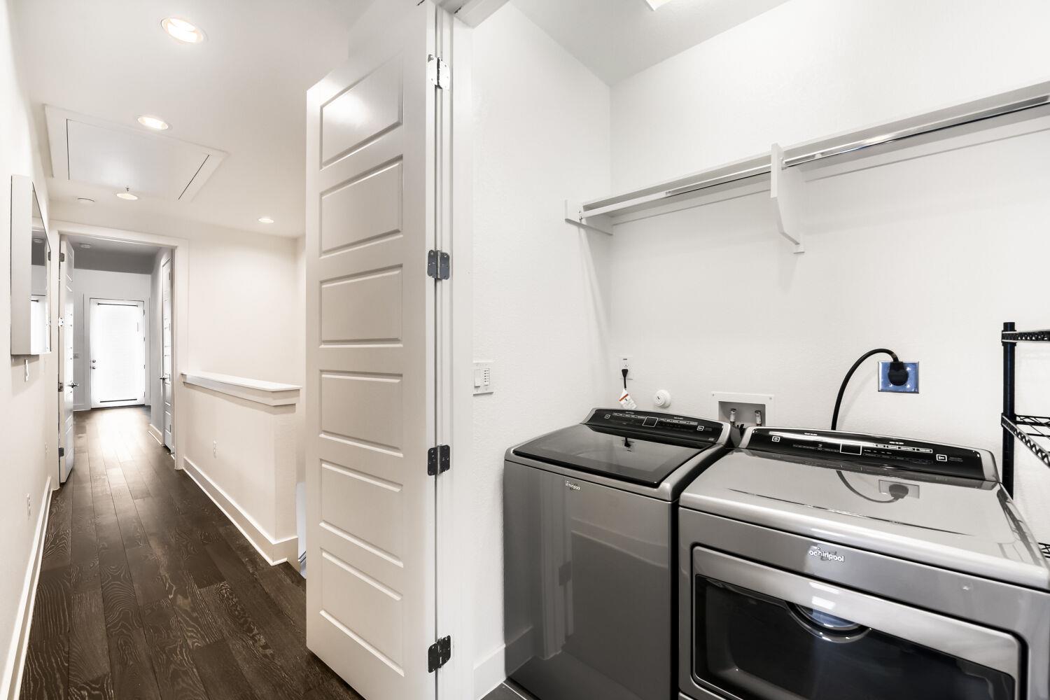 4405 Night Owl Ln Property Photo 21