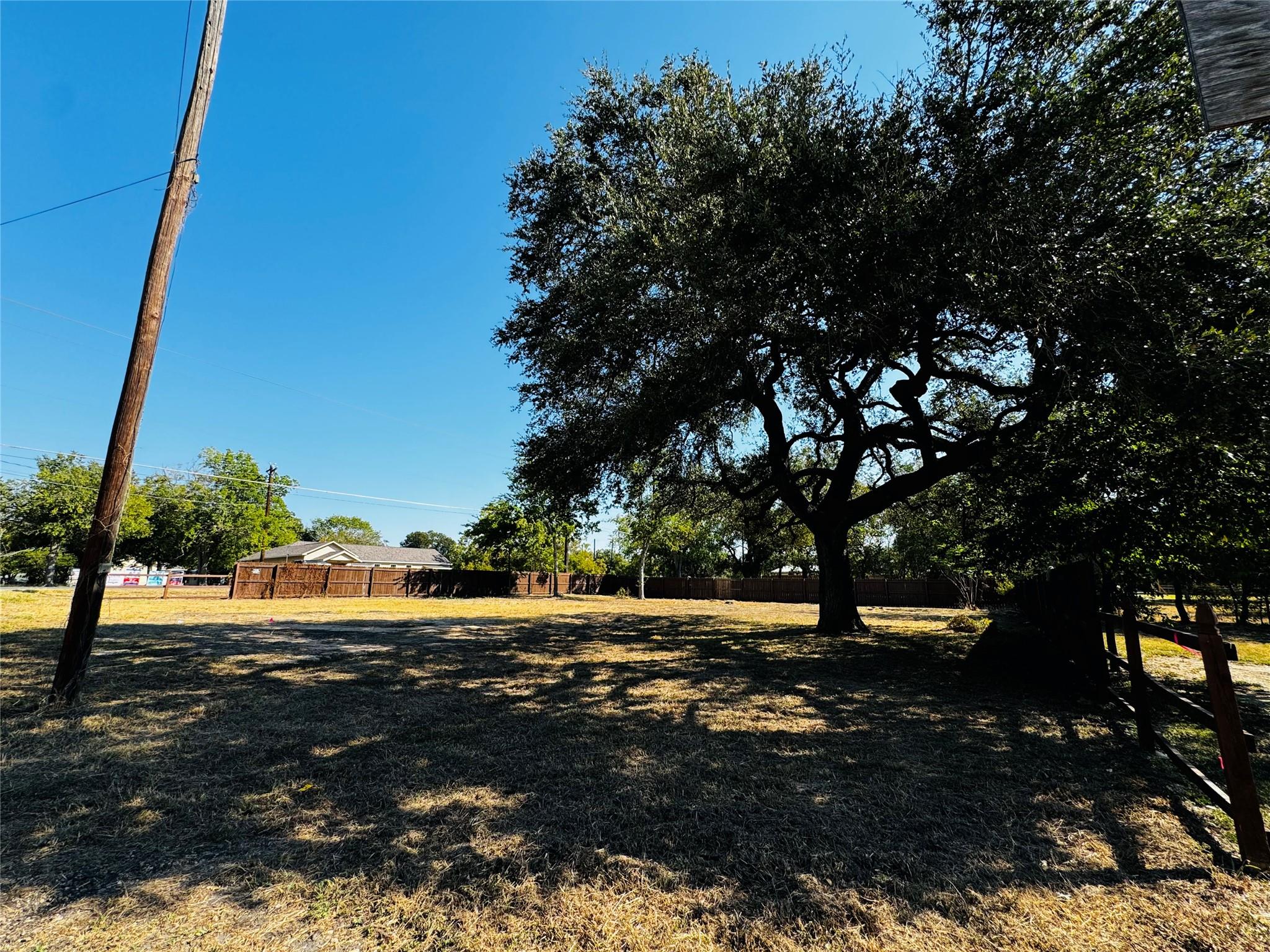 1322 Green St Property Photo
