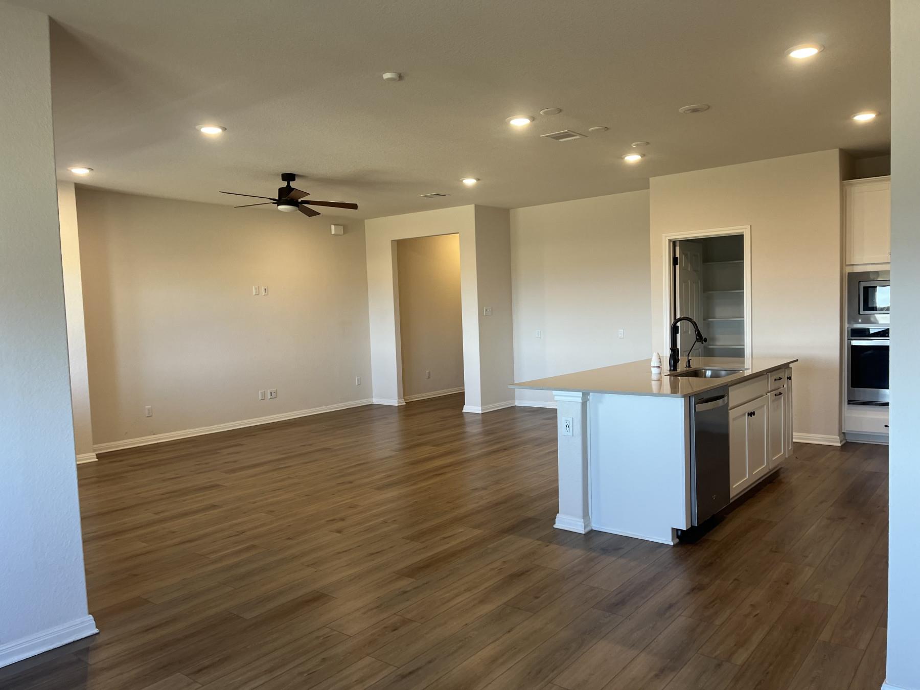 3008 Ottaviano Way Property Photo 4