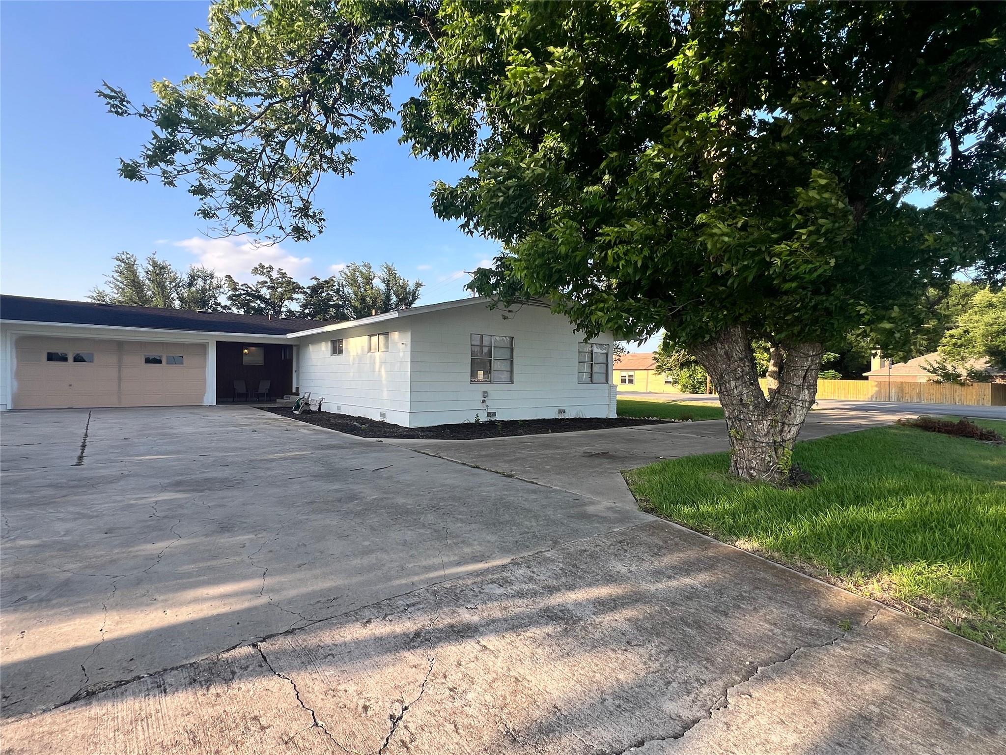 213 S Fm 1660 None Property Photo 6
