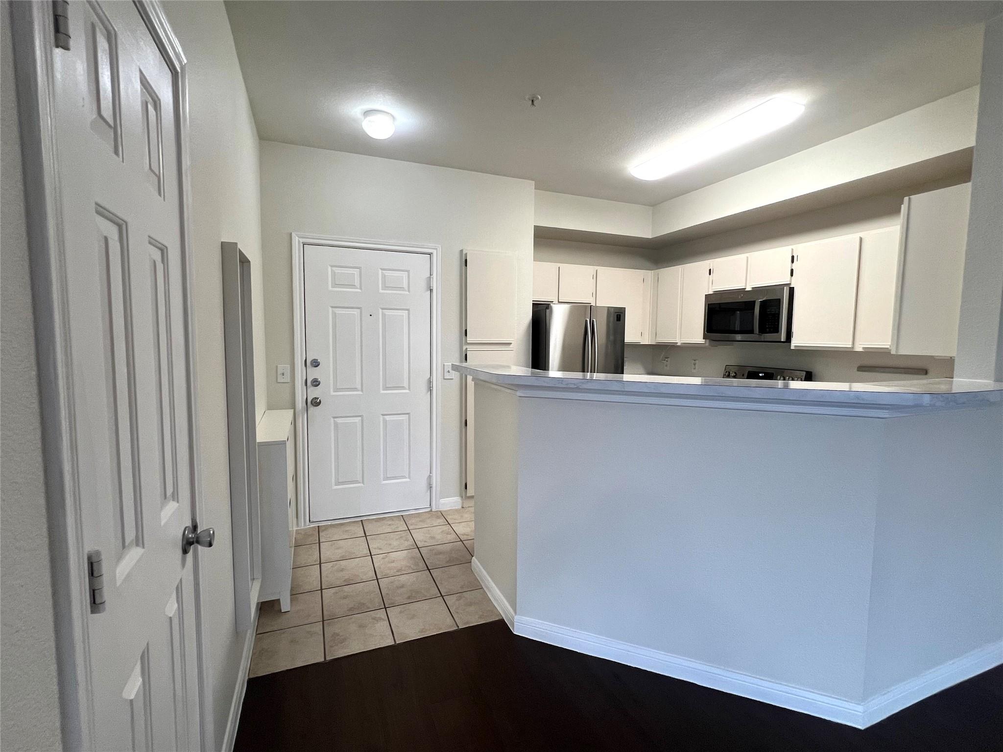 2320 Gracy Farms Ln #1231 Property Photo 5