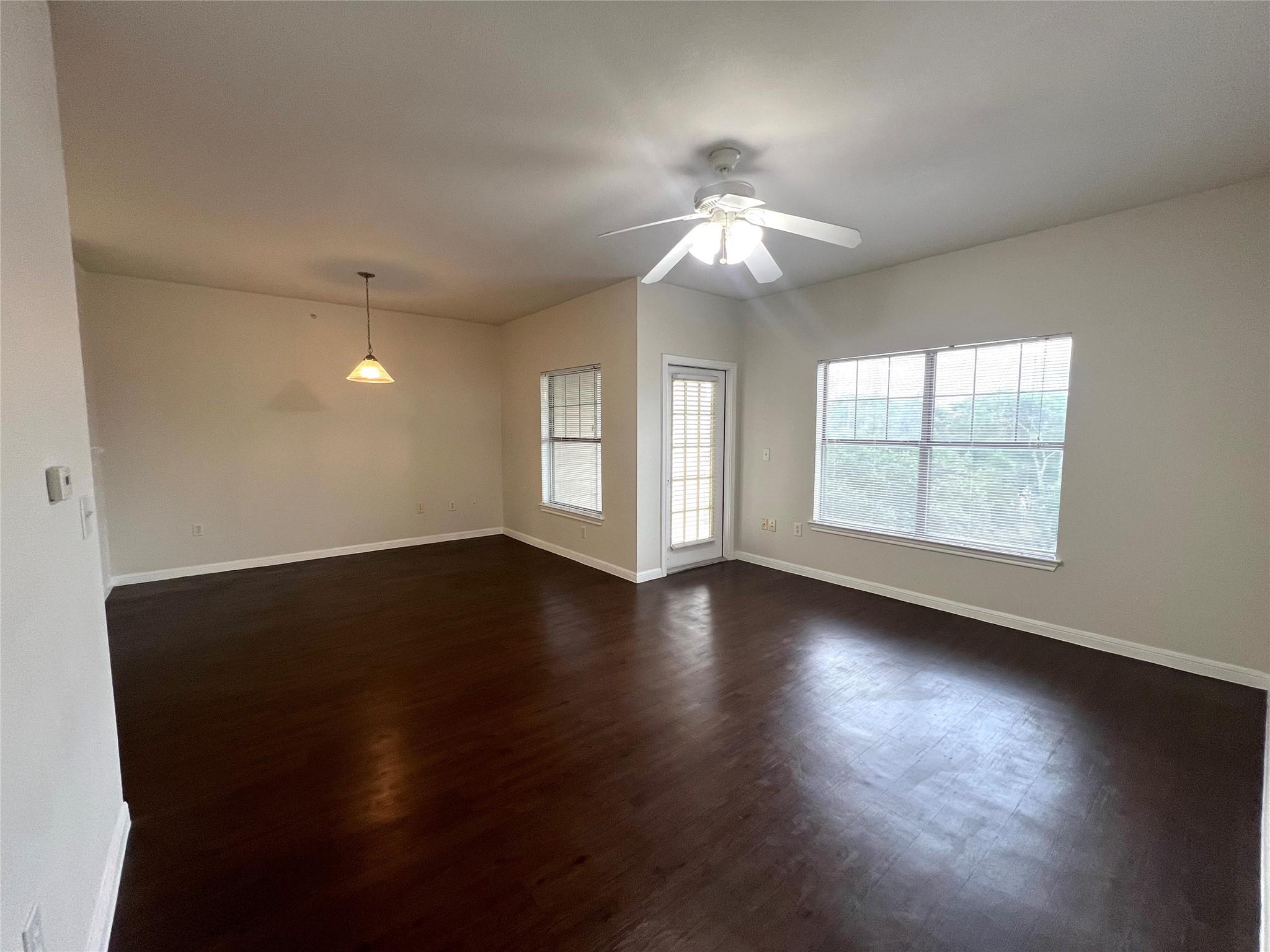 2320 Gracy Farms Ln #1231 Property Photo 10