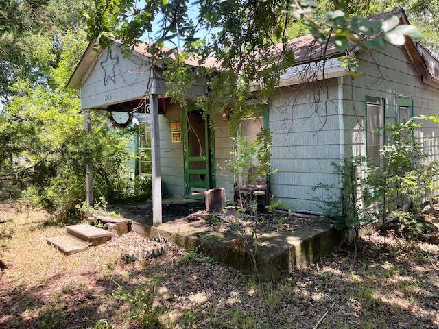 205 S Columbus Ave Property Photo 1