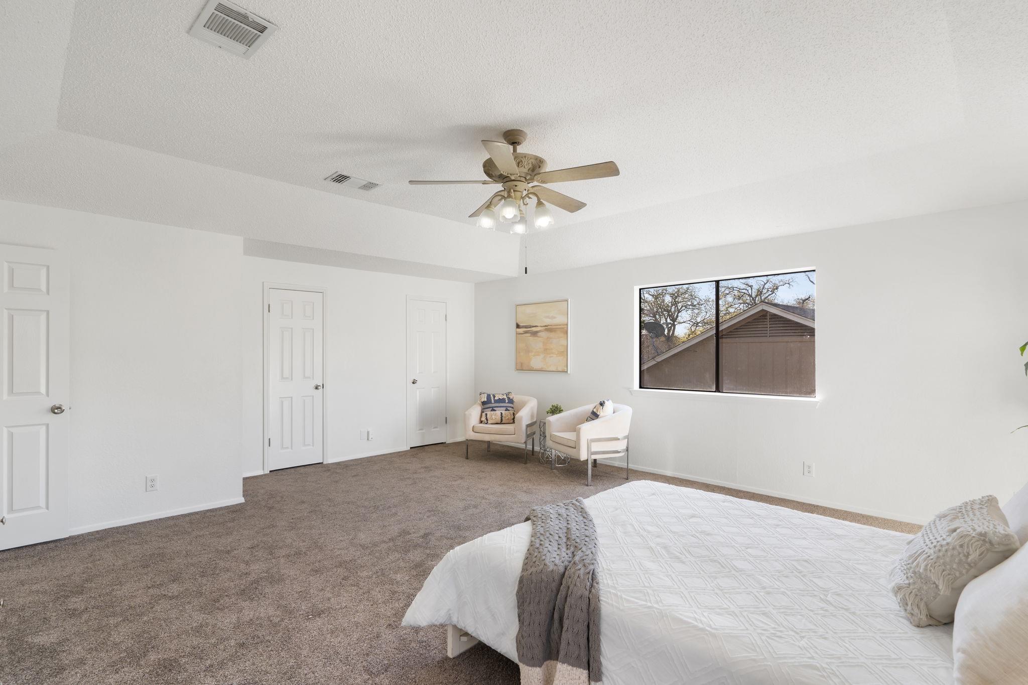 306 Cedar Mound Pass Property Photo 16