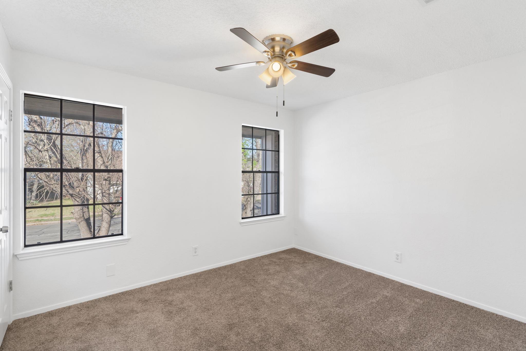 306 Cedar Mound Pass Property Photo 18