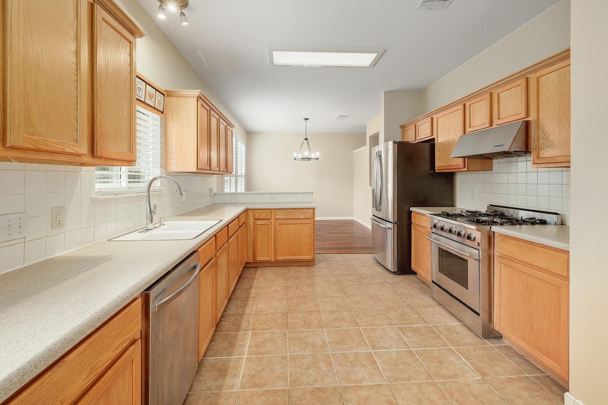 4615 Tello Path Property Photo 10