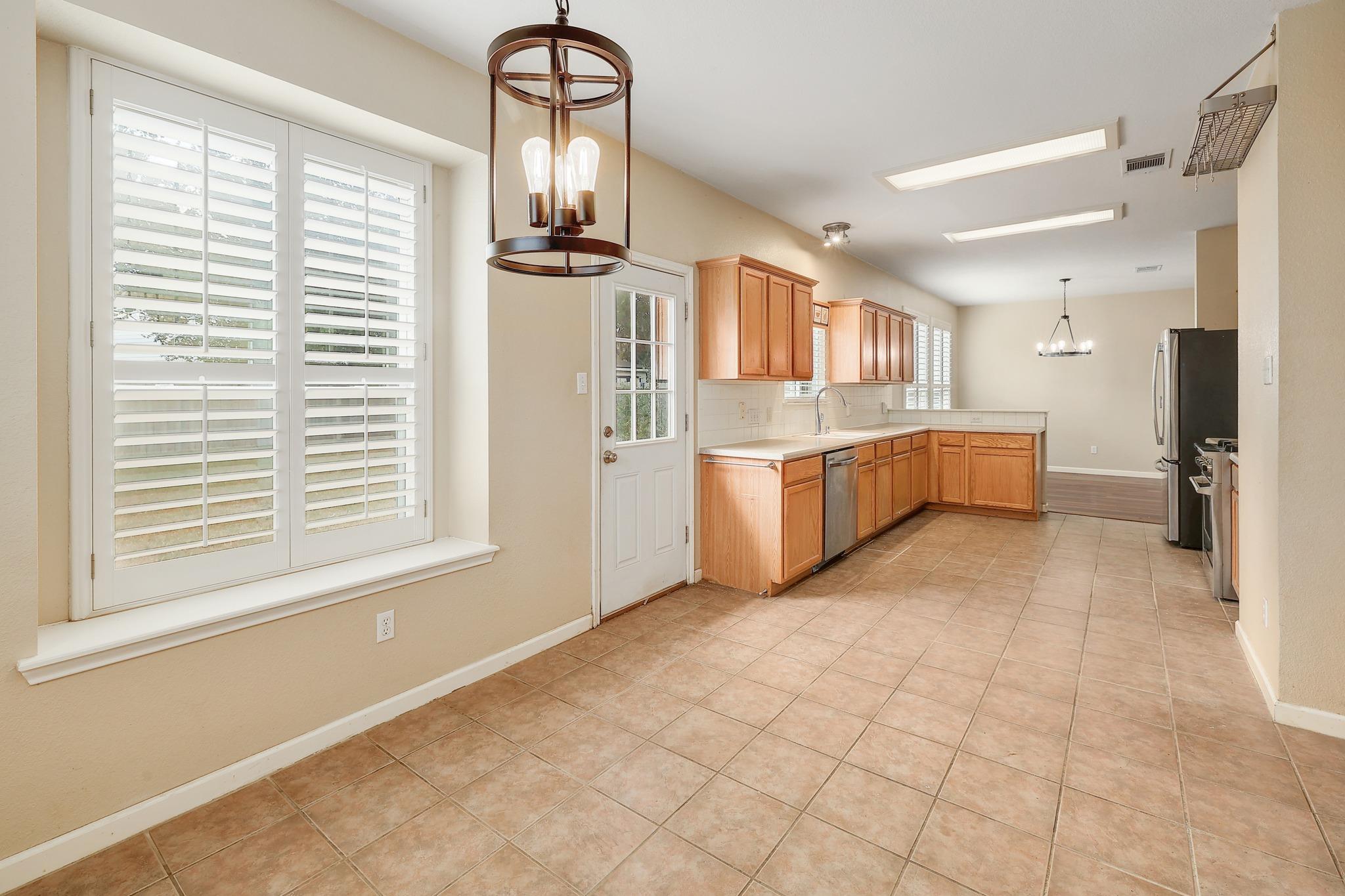 4615 Tello Path Property Photo 13