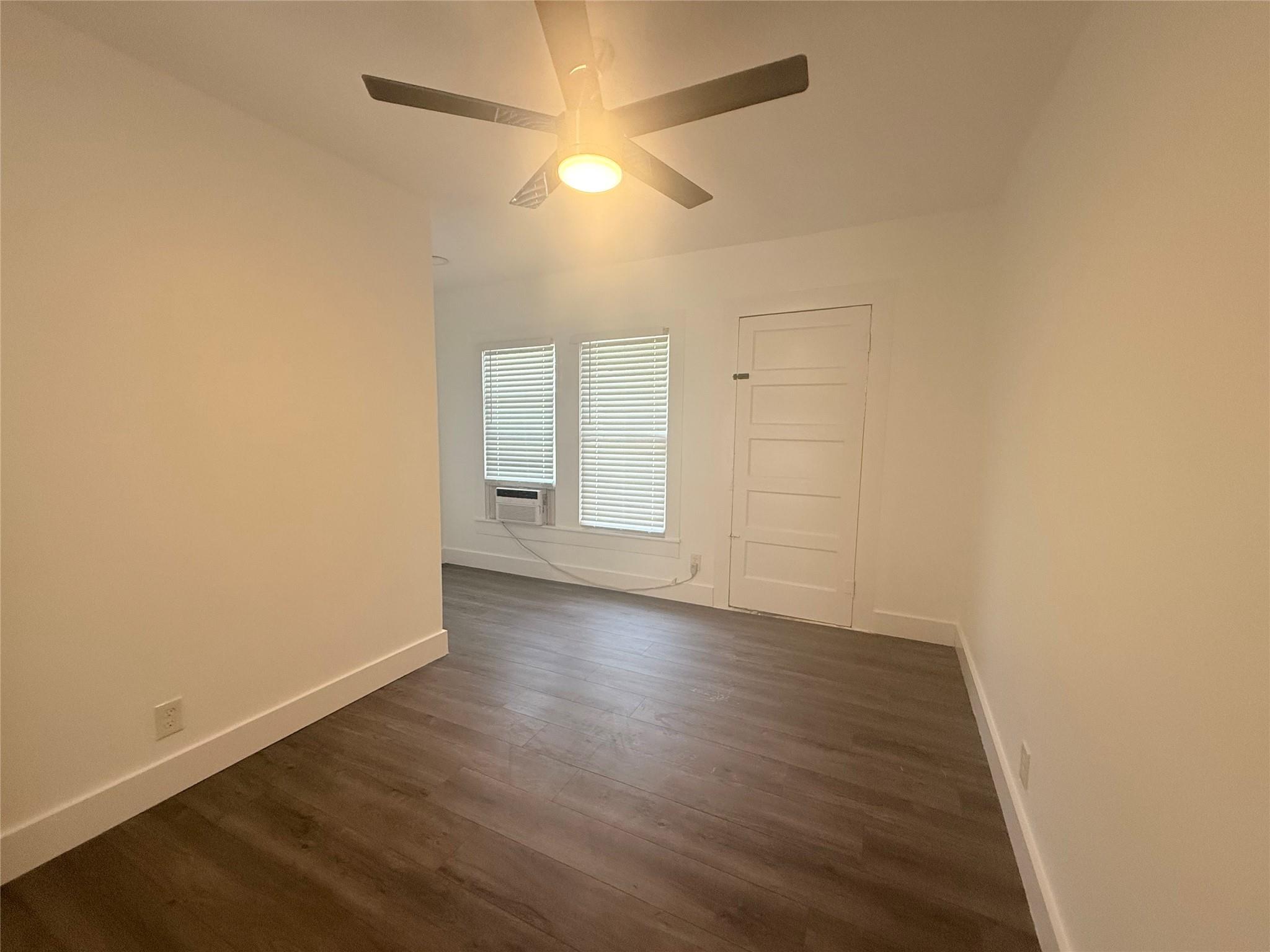 126 Smith Ln #e Property Photo 9