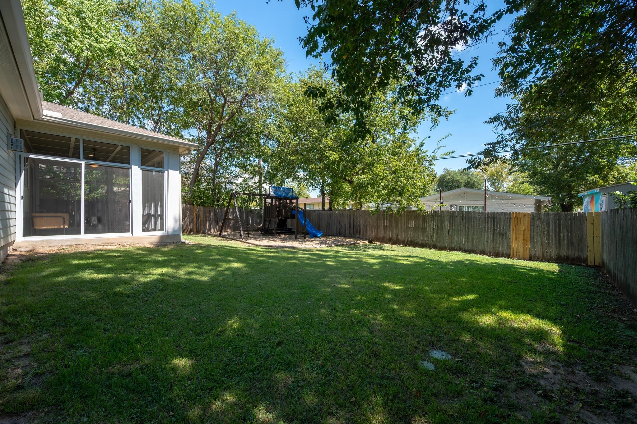 5007 Placid Pl Property Photo 28