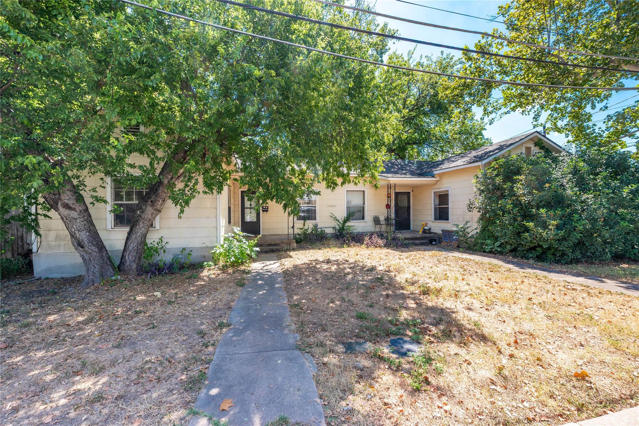 5101 Leralynn St Property Photo 3