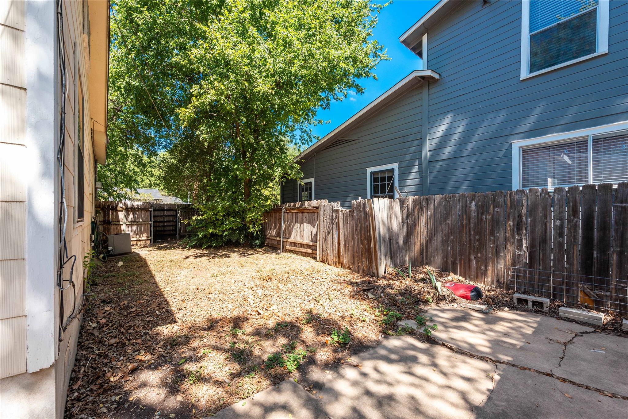 5101 Leralynn St Property Photo 17