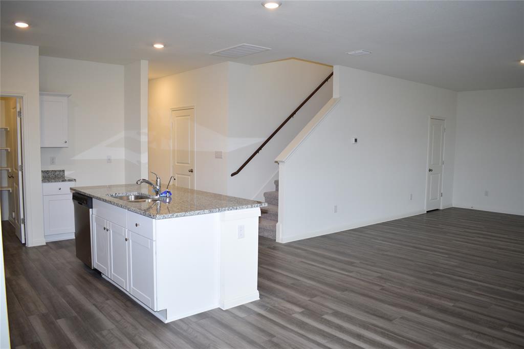431 Robins Nest Ln Property Photo 11
