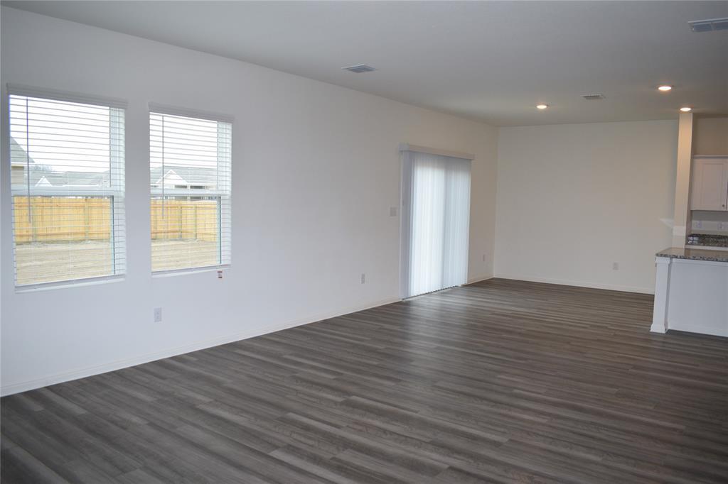 431 Robins Nest Ln Property Photo 13