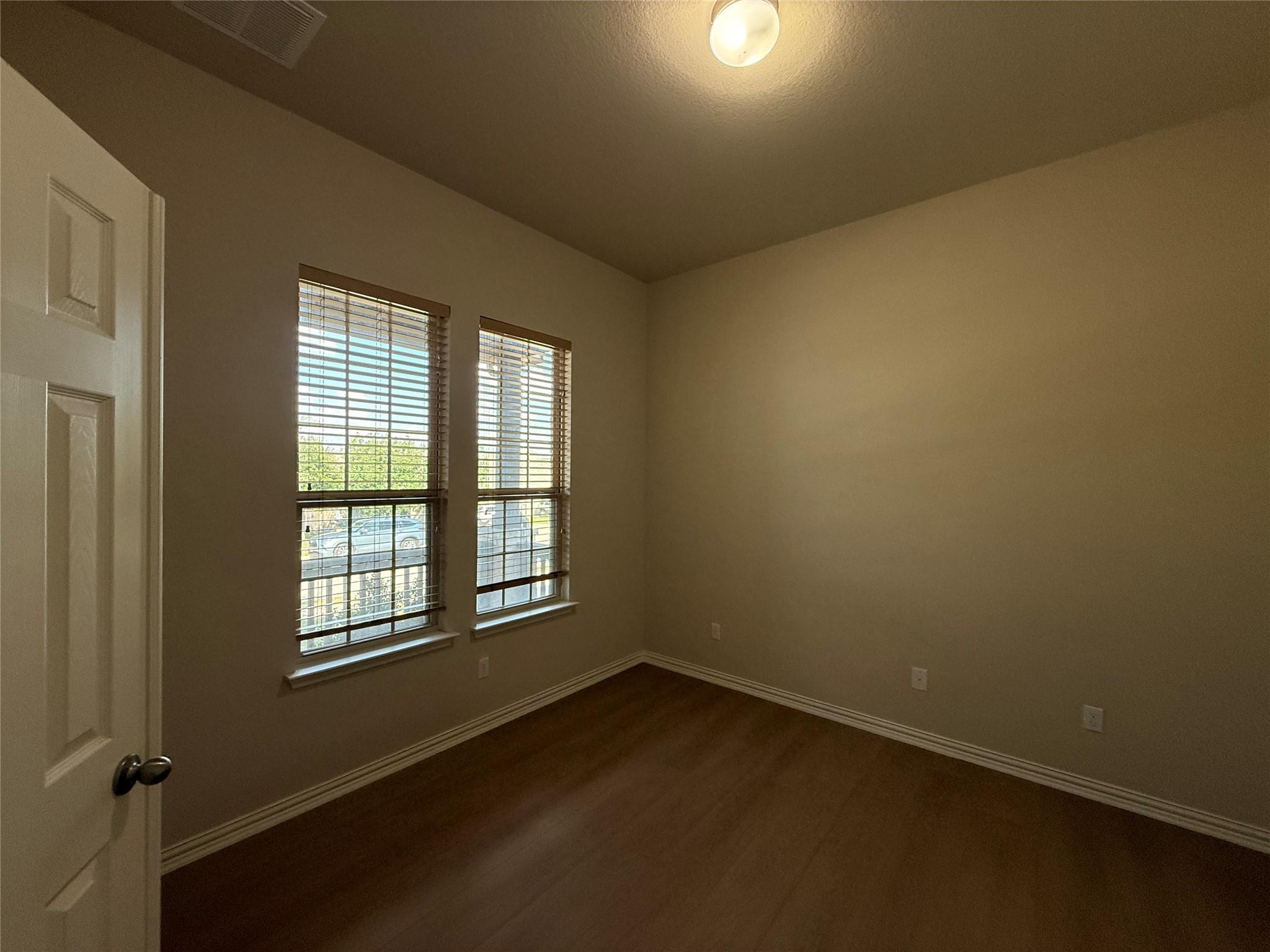 633 Peregrine Way Property Photo 6
