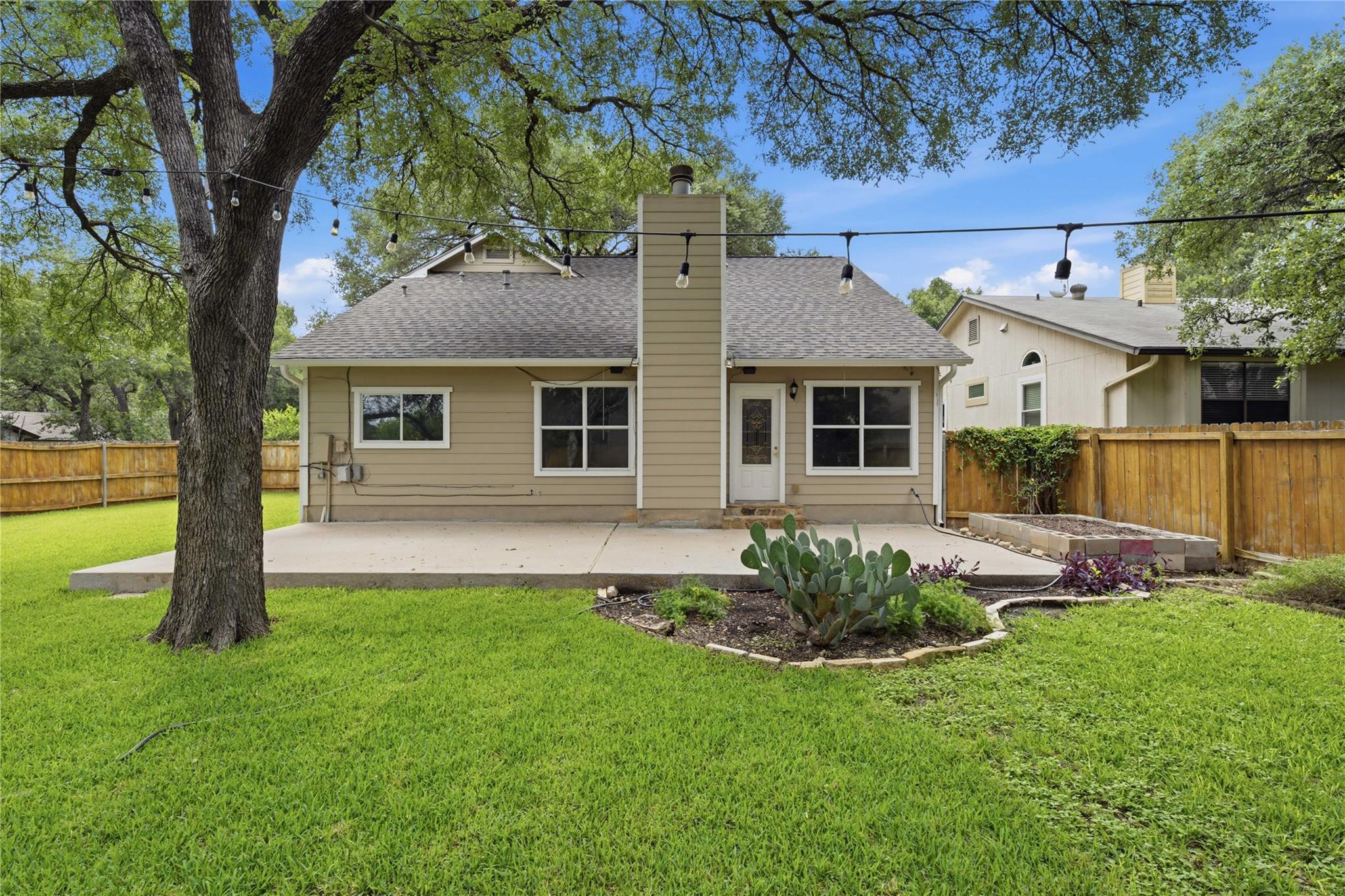 1317 Mimosa Pass Property Photo 5