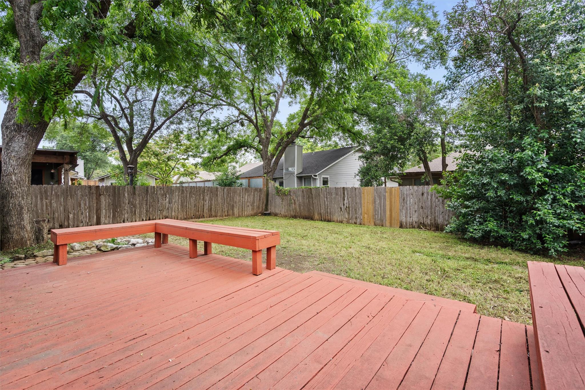 9901 Willers Way Property Photo 27