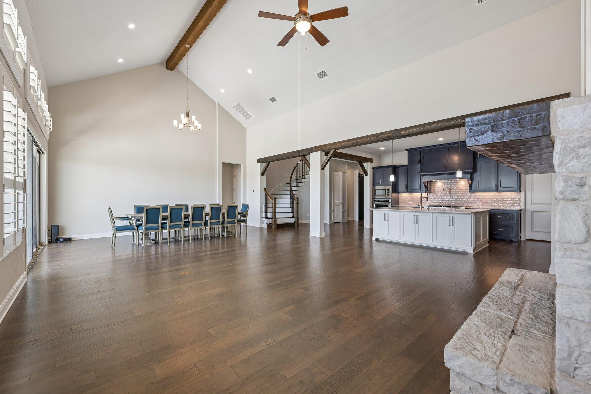 2029 Murano Ln Property Photo 7