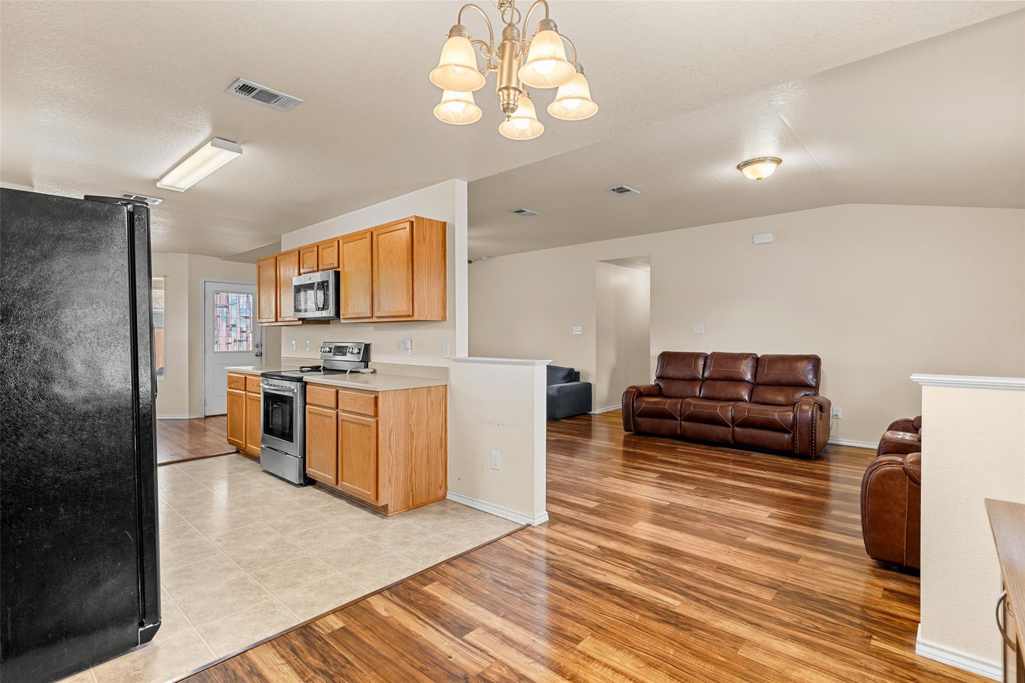 204 Mcfaddan Ln Property Photo 13