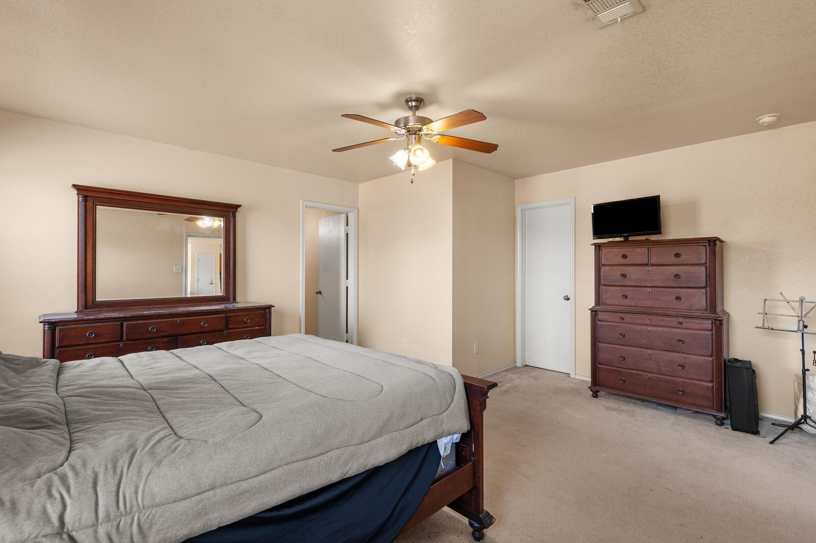 204 Mcfaddan Ln Property Photo 14