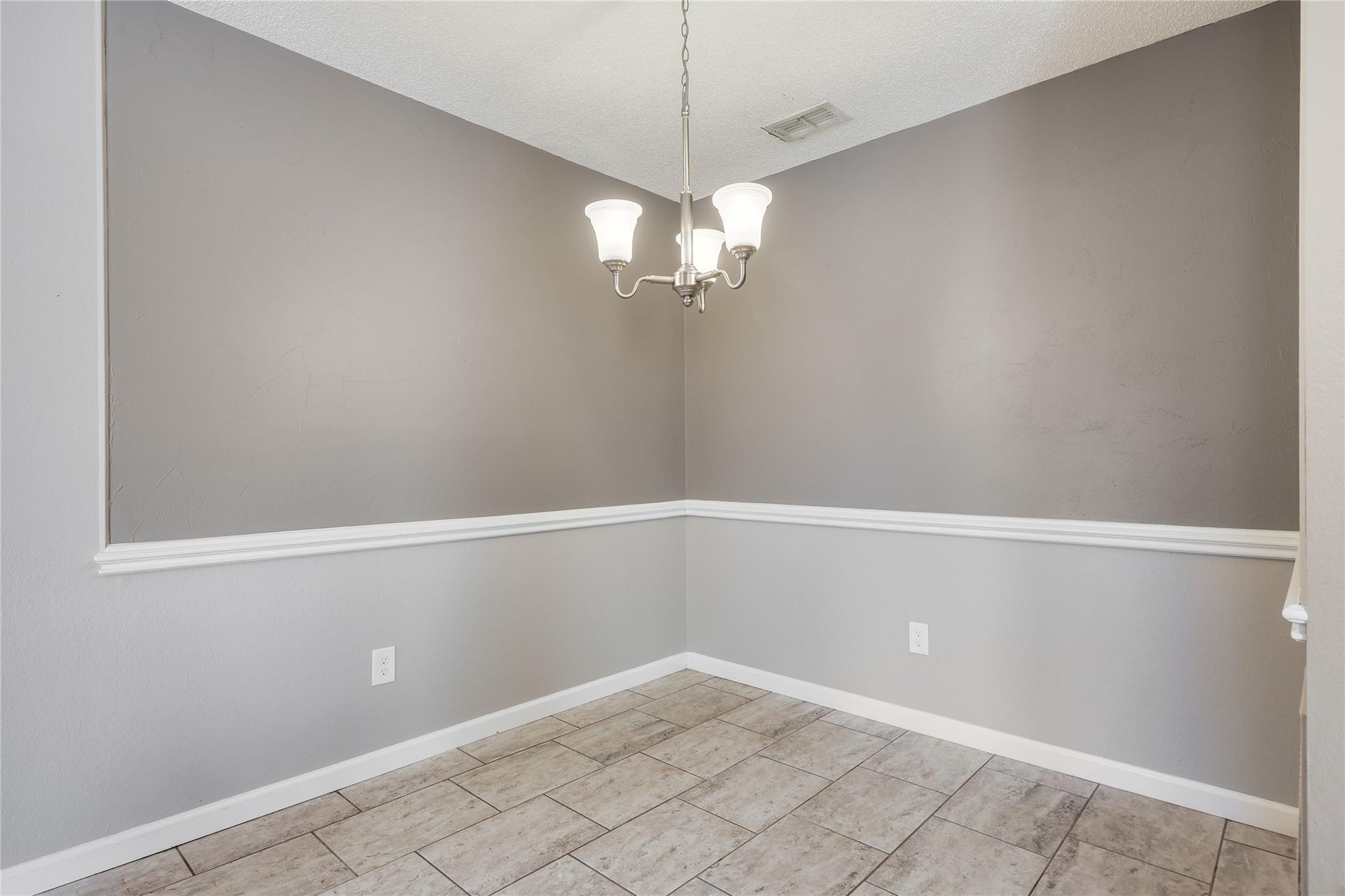 16712 Village Oak Loop Property Photo 14