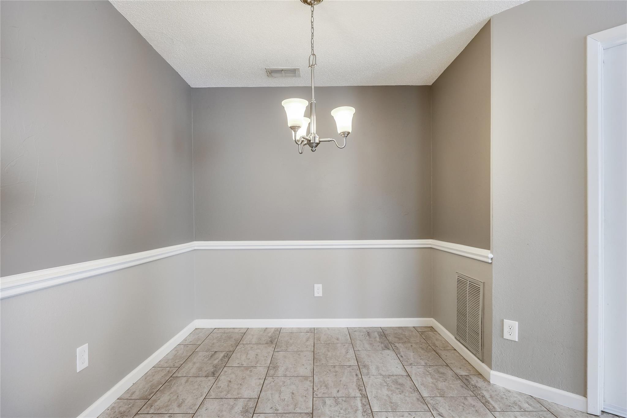 16712 Village Oak Loop Property Photo 16