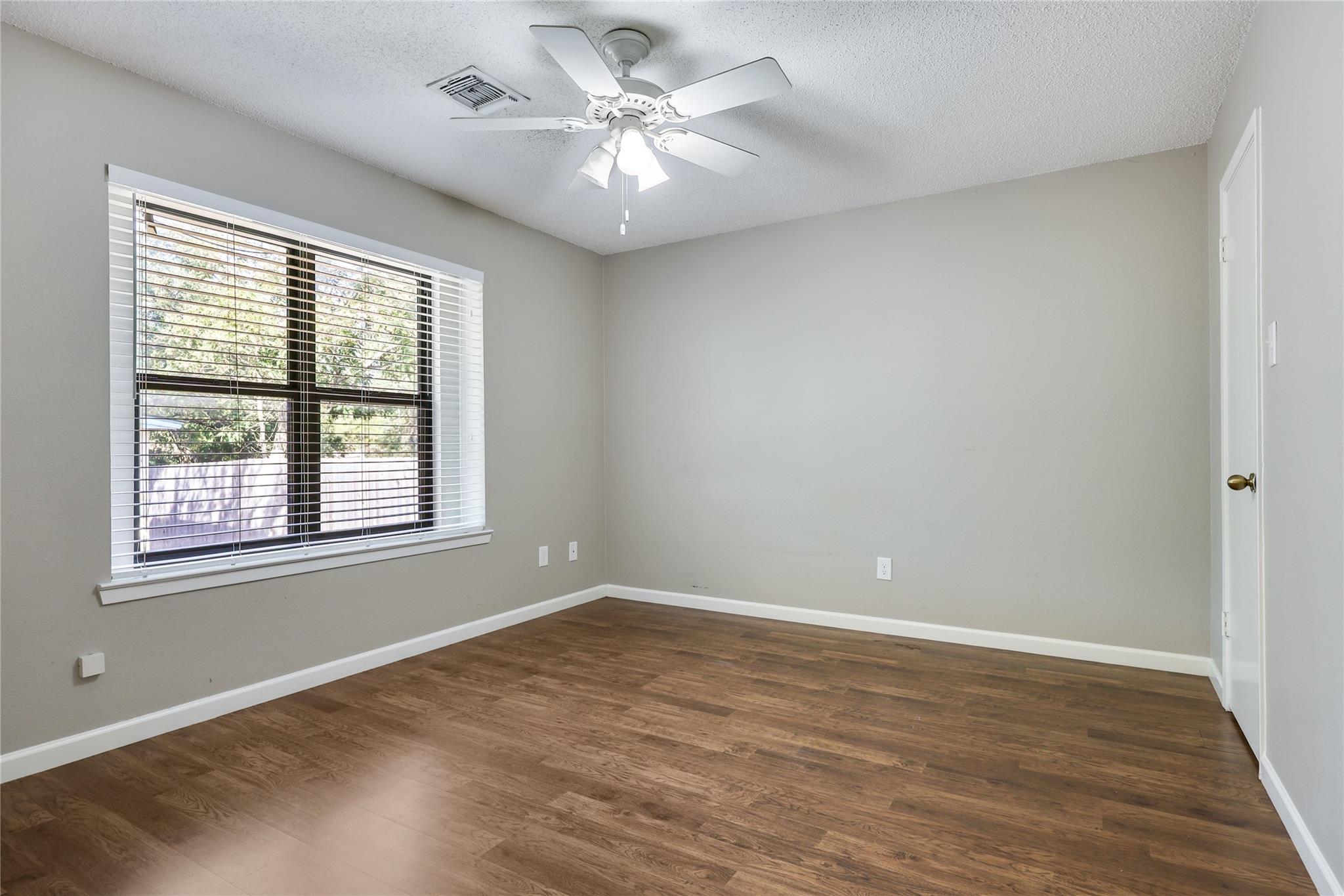 16712 Village Oak Loop Property Photo 17