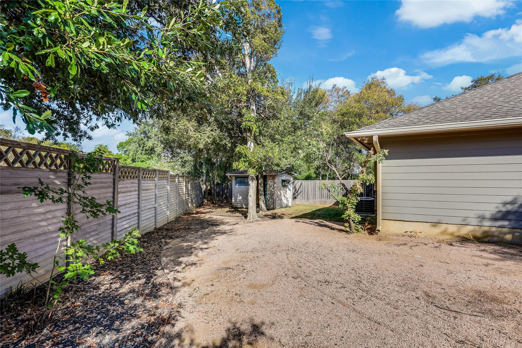16712 Village Oak Loop Property Photo 30