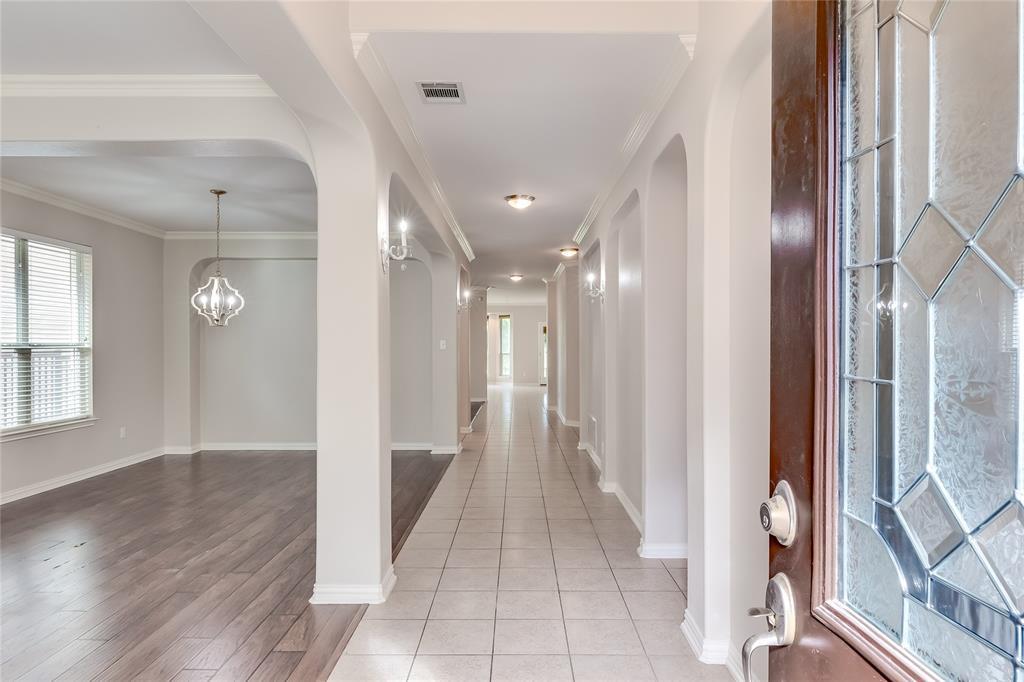 4207 Engadina Pass Property Photo 3