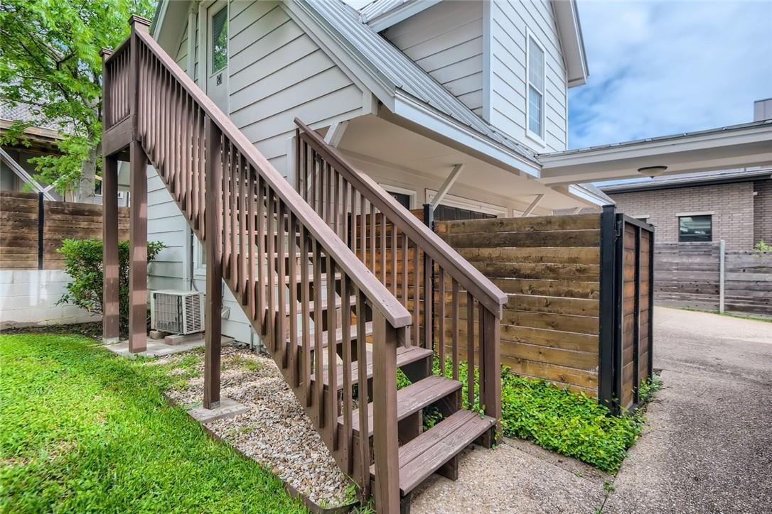612 Blanco St #c Property Photo 3
