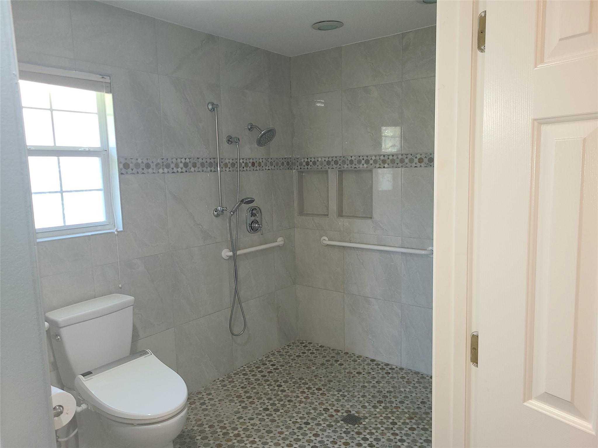 6 Saddle Rock Rdg Property Photo 13