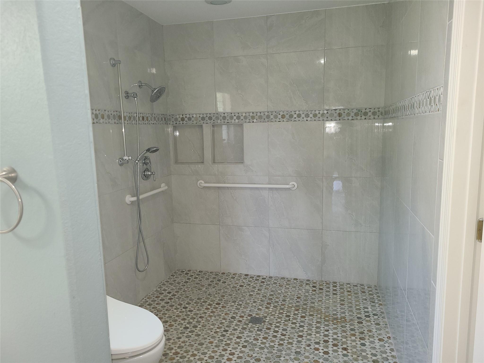 6 Saddle Rock Rdg Property Photo 14