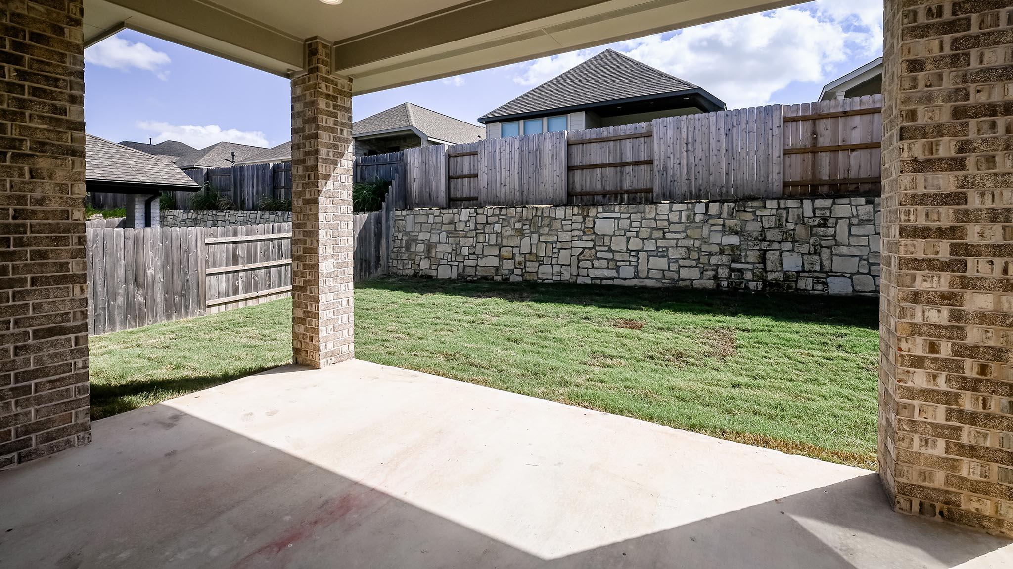 591 Bay Breeze Dr Property Photo 21
